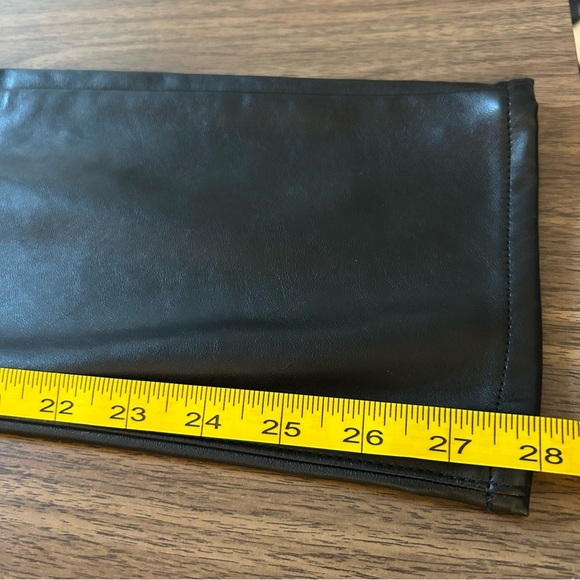 ❤️ NWT GAP High Rise Vegan Leather Vintage Slim Pant Black Size 27 - Picture 9 of 11